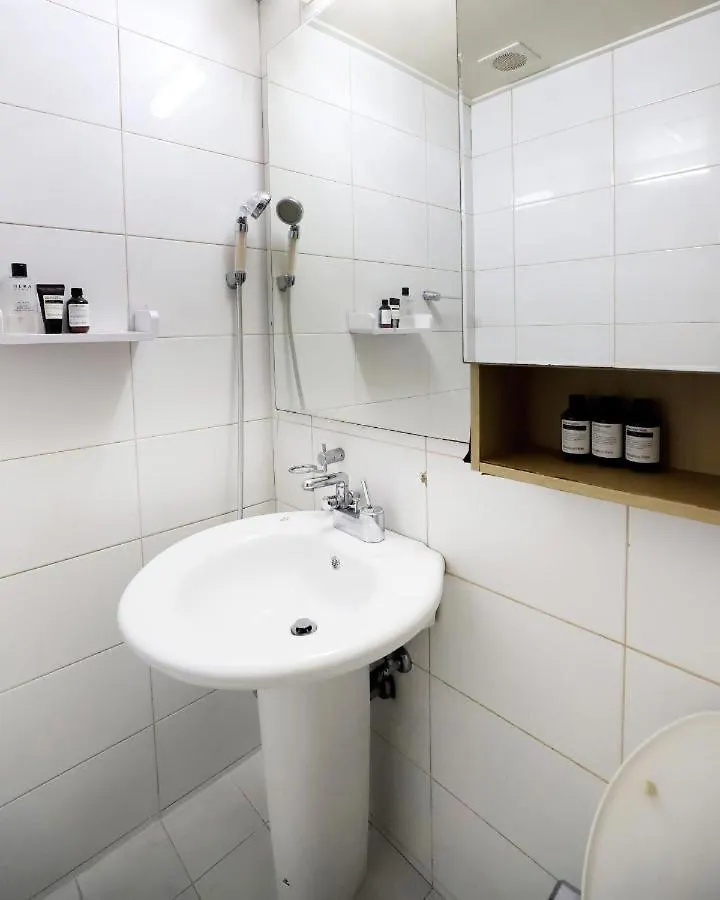 Modern 2 Bedroom 2 Bed 1-Bathroom Apartment For Rent In Gangnam Seou Seoul