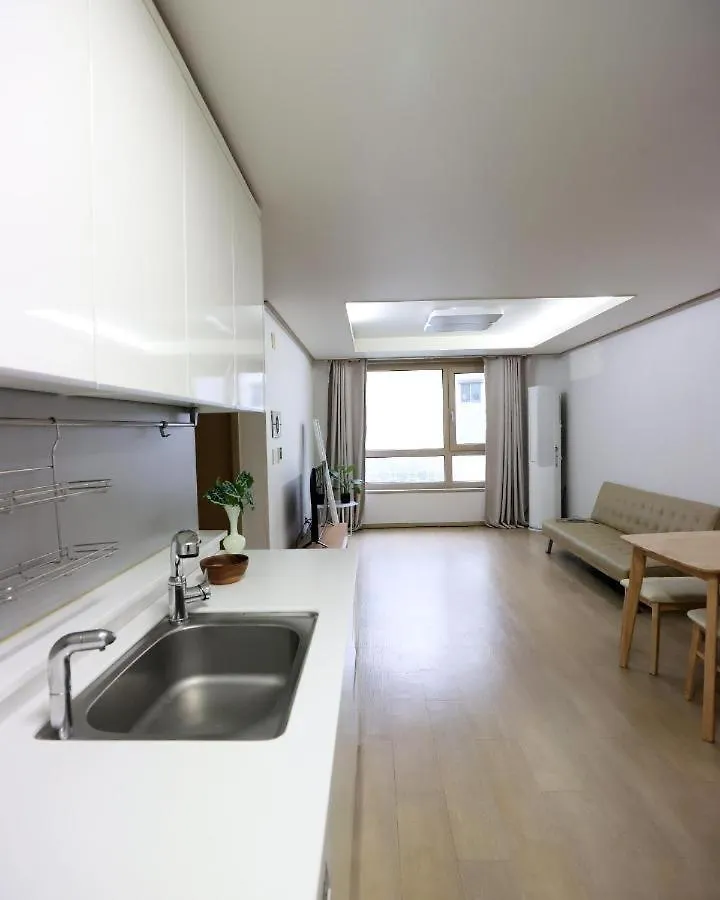 Modern 2 Bedroom 2 Bed 1-Bathroom Apartment For Rent In Gangnam Seou Seoul South Korea